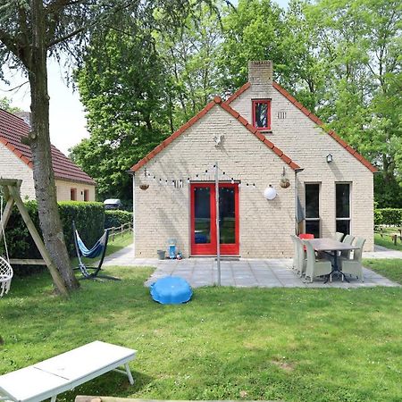 7 Person House With Swing, Firepit, Hammock, Garden, Swimming Lake, Child Friendly, In- And Outside Playground, And Great Coffee Ewijk Bagian luar foto
