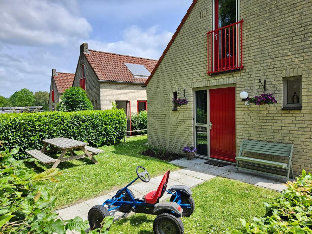 7 Person House With Swing, Firepit, Hammock, Garden, Swimming Lake, Child Friendly, In- And Outside Playground, And Great Coffee Ewijk Bagian luar foto